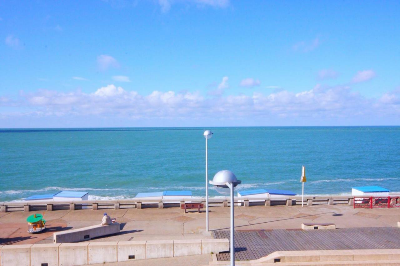 " Le Cardinal " Fecamp Bord De Mer Exterior photo